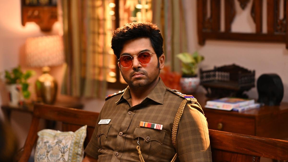 Karthi’s ‘Annagaru Vostaru’ Sparks Outrage: Why Fans Are Trashing the Direct-to-OTT Release